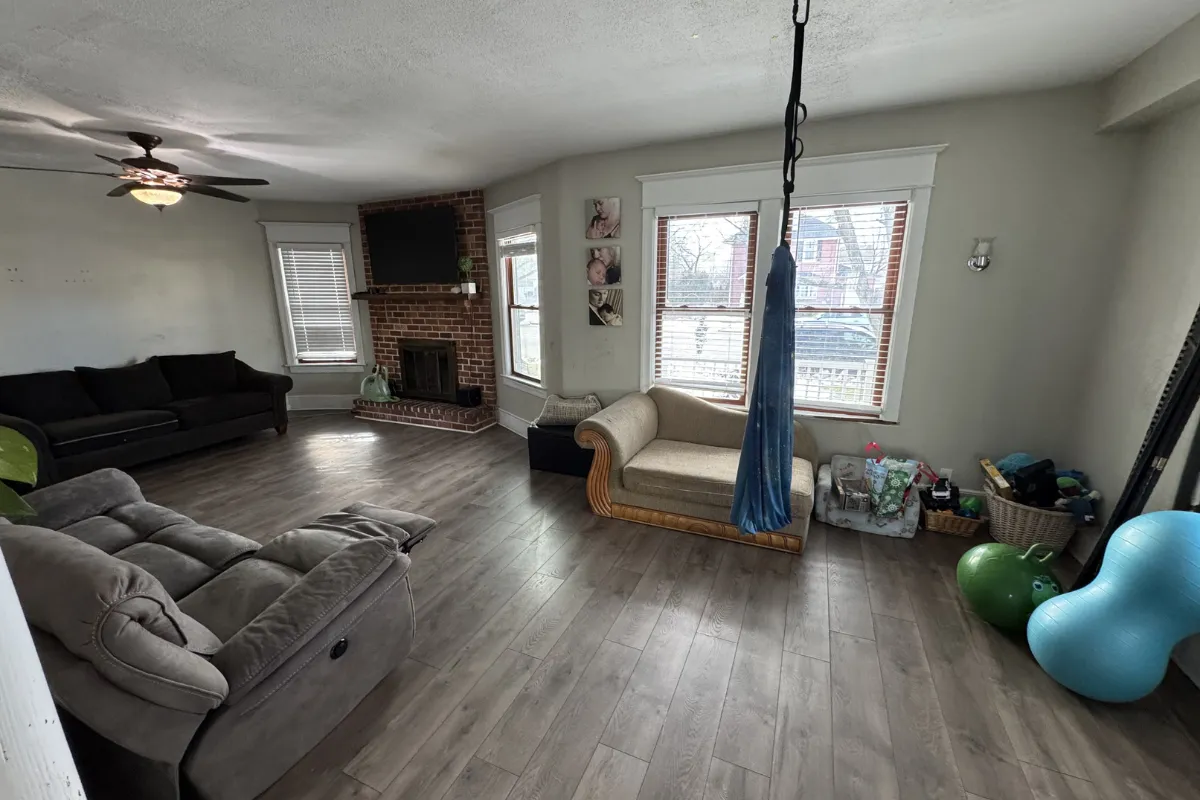 After cleaning - Clean room space