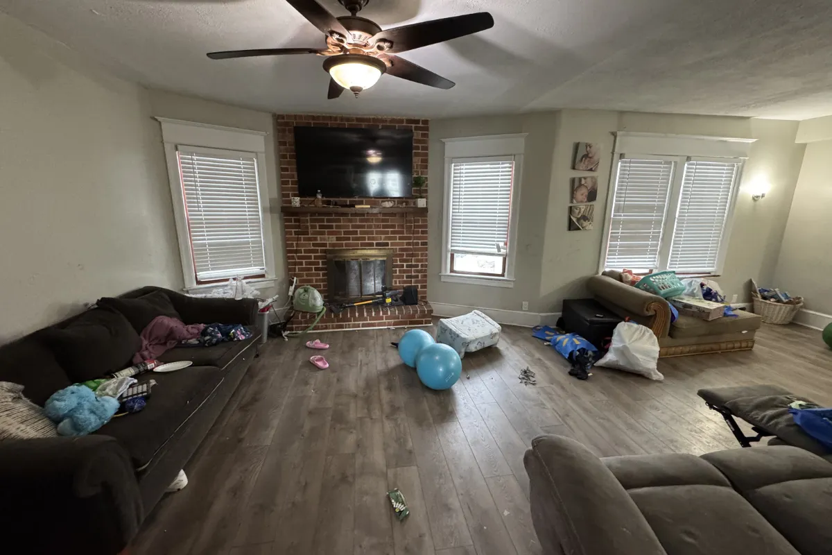 Living room before cleaning